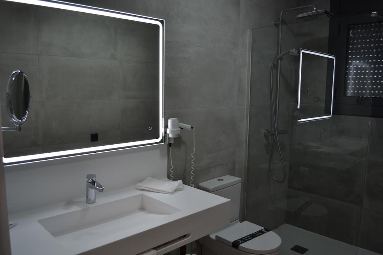 Hotel Gran Sol Solsona Extérieur photo
