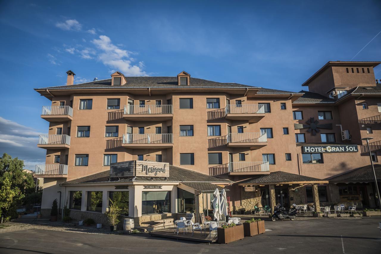 Hotel Gran Sol Solsona Extérieur photo