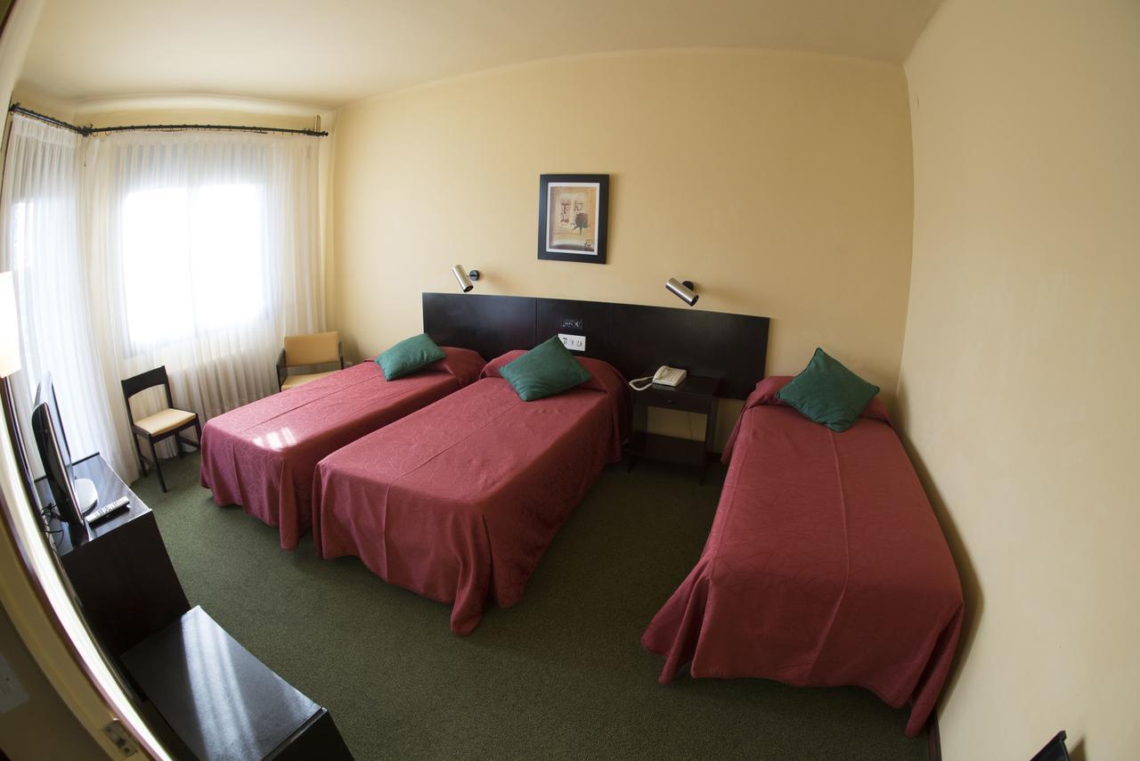 Hotel Gran Sol Solsona Extérieur photo